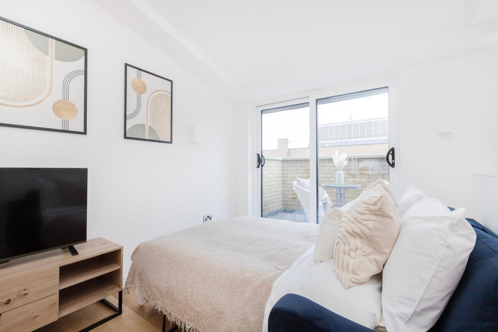 Fitzrovia & Soho - 2Br With Balcony - Cityapartmentstay London Kültér fotó