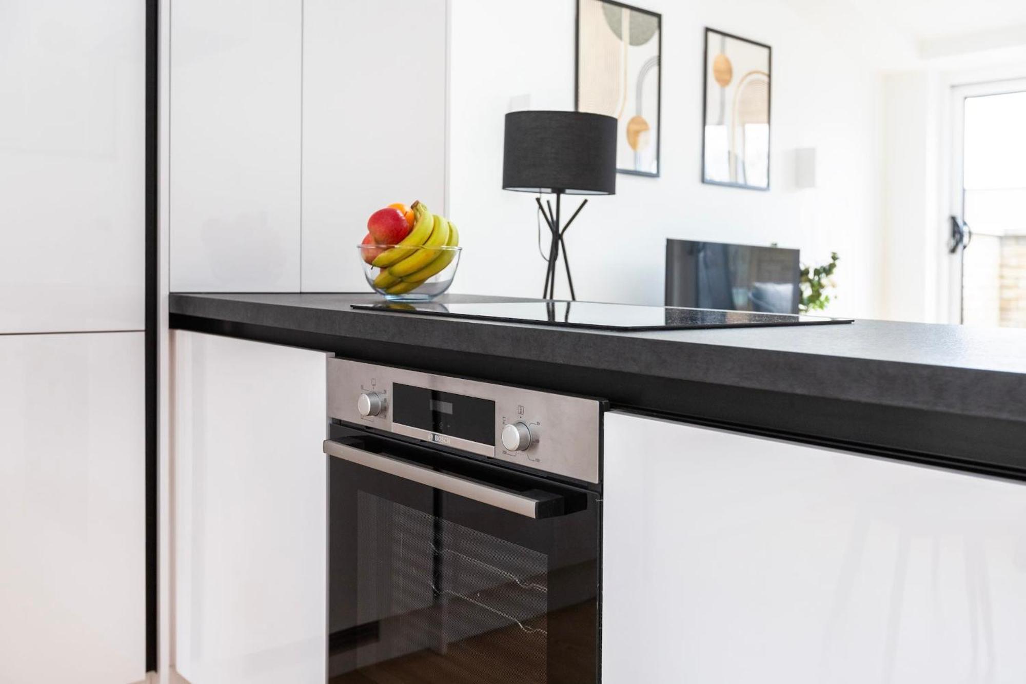 Fitzrovia & Soho - 2Br With Balcony - Cityapartmentstay London Kültér fotó