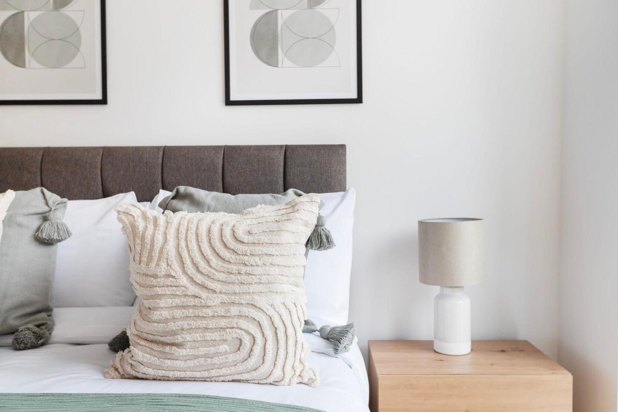 Fitzrovia & Soho - 2Br With Balcony - Cityapartmentstay London Kültér fotó