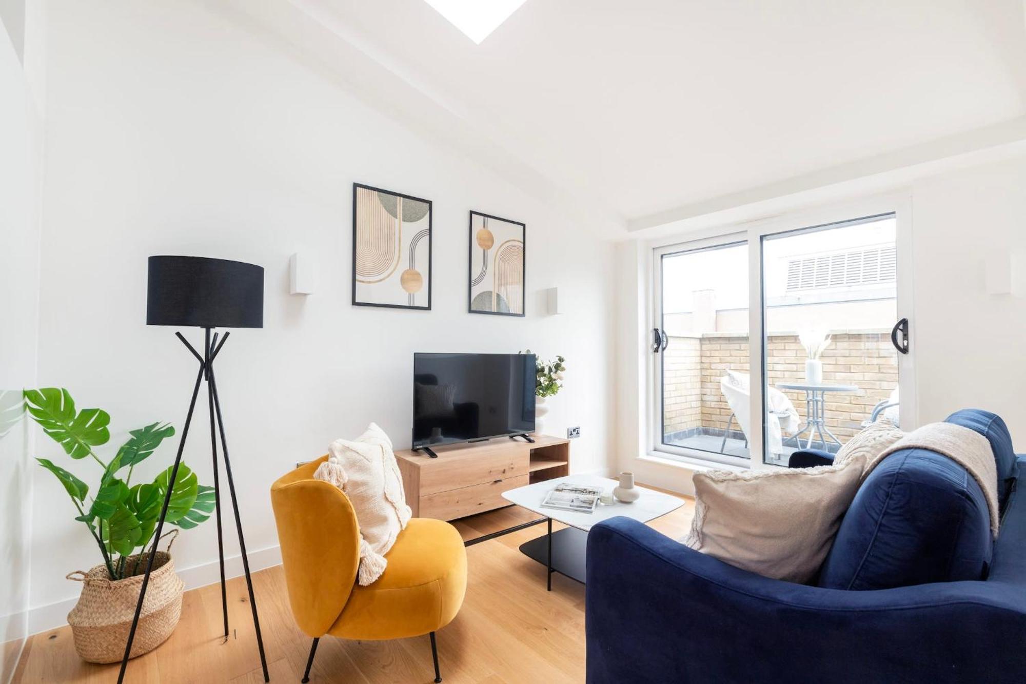 Fitzrovia & Soho - 2Br With Balcony - Cityapartmentstay London Kültér fotó